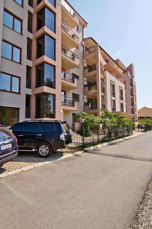 Alex Deluxe Apartments Pantai Sunny Luaran gambar